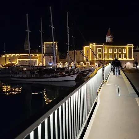 Mila Trogir